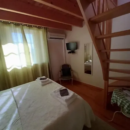 فندق مبيت وإفطار Chambres D'hotes La Roumec *