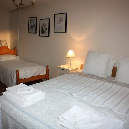 فندق مبيت وإفطار Chambres D'hotes La Roumec *