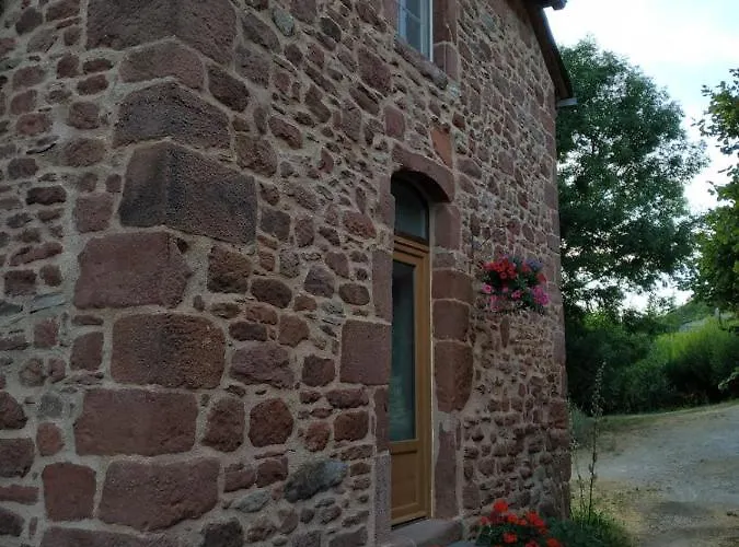 Chambres D'hotes La Roumec Bed & Breakfast Escandolieres